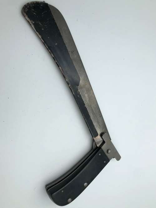 RARE LARGE WW2 US PILOTS CAMILLUS FOLDING MACHETE