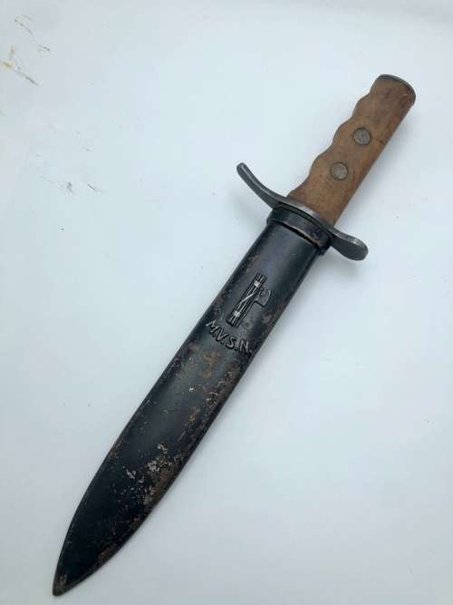 B108) RARE WW2 ITALIAN FASCIST MVSN DAGGER WITH SCABBARD
