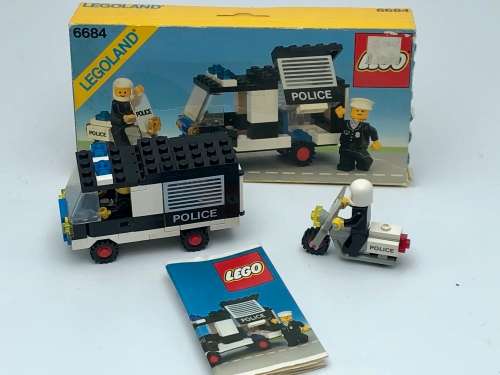 VINTAGE LEGOLAND 6684 WITH BOX AND PAMPHLET 1984