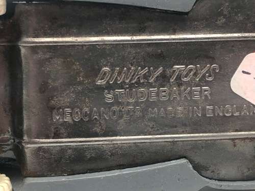 VINTAGE DINKY TOYS STUDEBAKERCAR REPAINTED