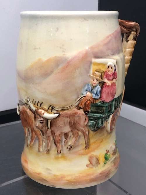 RARE FIELDINGS SARIE MARAIS MUSICAL MUG