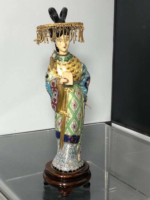 CHINESE CLOISONNÉ FIGURINE