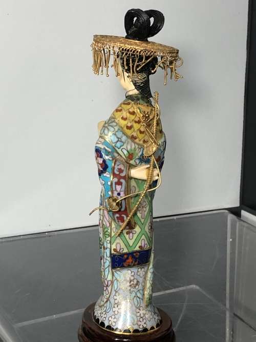 CHINESE CLOISONNÉ FIGURINE
