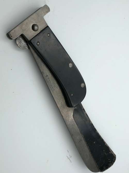 RARE LARGE WW2 US PILOTS CAMILLUS FOLDING MACHETE