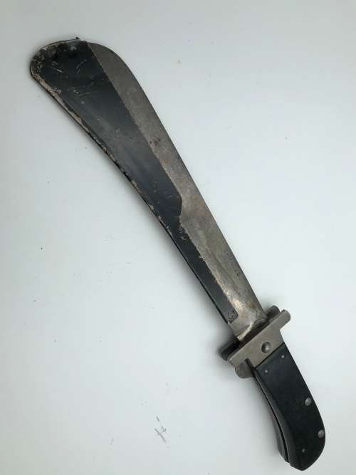 RARE LARGE WW2 US PILOTS CAMILLUS FOLDING MACHETE