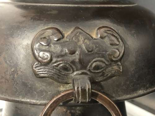 LARGE ORIENTAL(CHINESE/JAPANESE) BRONZE VASE 19th CENTURY