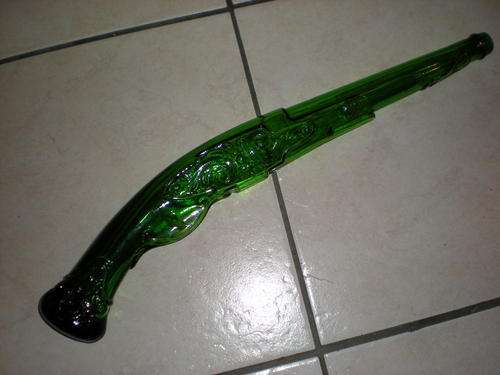 GLASS GUN BOTTLE