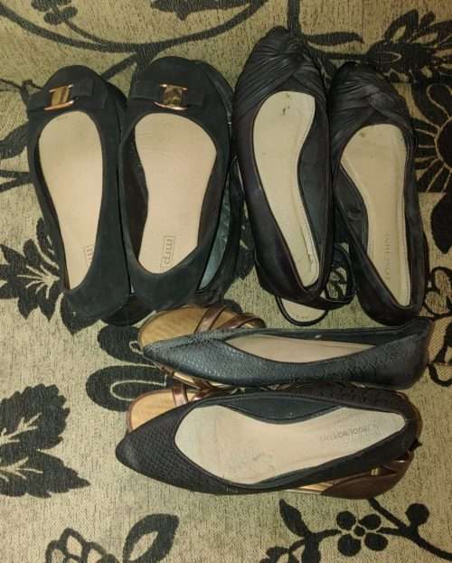 Ladies shoes for sale 6 pairs.