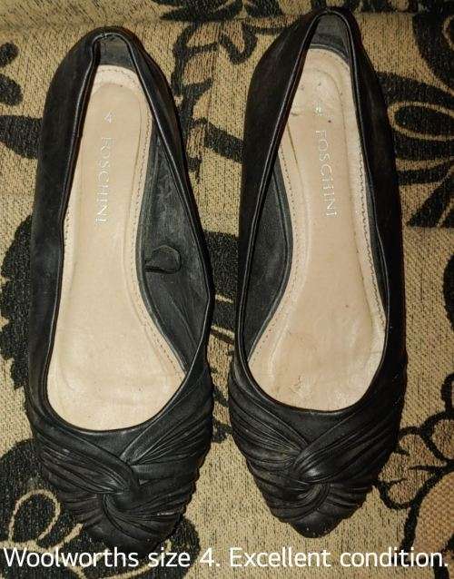Ladies shoes for sale 6 pairs.