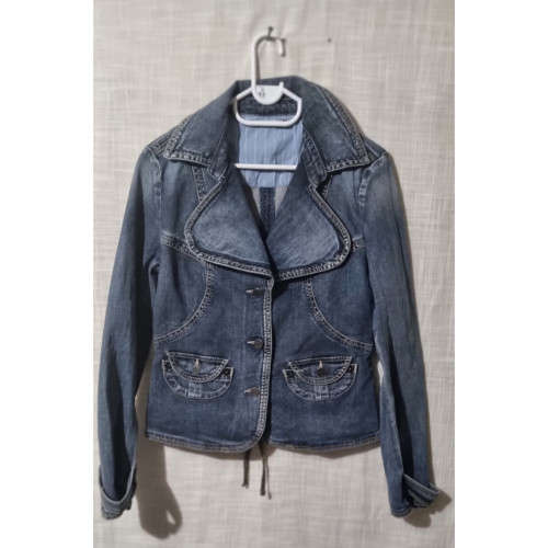 Tommy Hilfiger ladies` denim jacket Size 10. Grade A Quality.