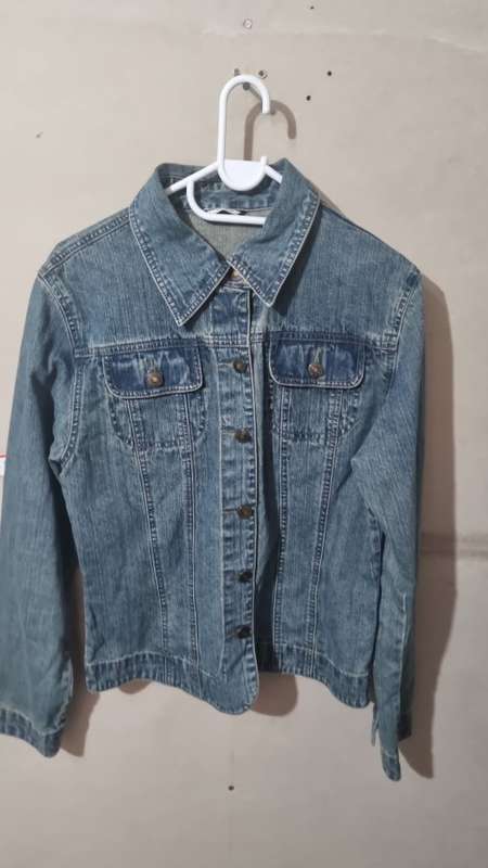 Ladies denim jacket