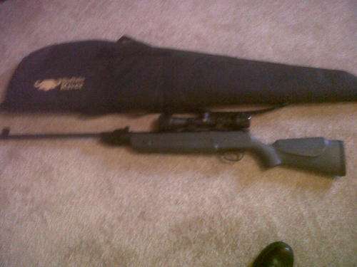 Hatsan Air Rifle MOD.70 with Nikko Stirling Scope and Carry Bag