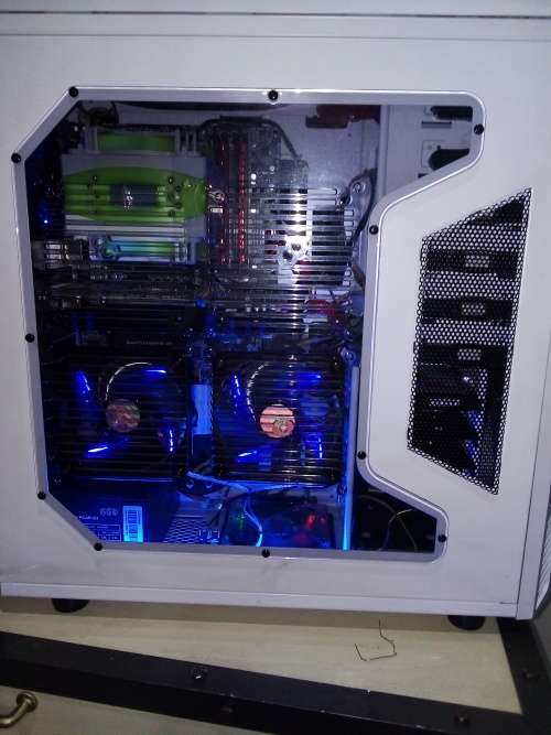 Custom Built Intel Core I5 Gaming PC with Monitor Now Reduced