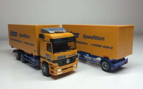 MERCEDES BENZ TRUCK 2543 - 1:87 NO BOX