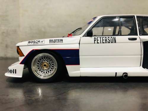 RARE  MINICHAMPS BMW 320i Team Hat R.Peterson 1977 #21 - 1:18