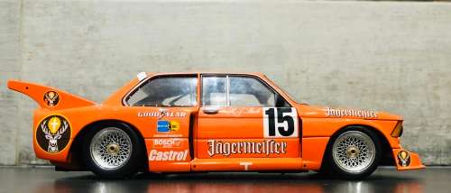 MINICHAMPS BMW 3 SERIES 320i JAGERMEISTER n 15 WINNER DRM 1977