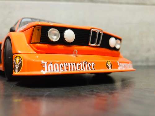 MINICHAMPS BMW 3 SERIES 320i JAGERMEISTER n 15 WINNER DRM 1977