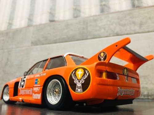 MINICHAMPS BMW 3 SERIES 320i JAGERMEISTER n 15 WINNER DRM 1977