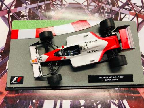 Mclaren MP 4/4 - 1988 AYRTON SENNA