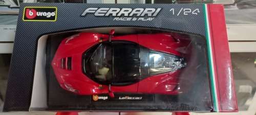Bburago - La Ferrari 1:24