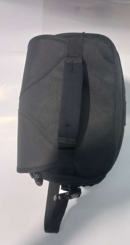 LOWEPRO CAMERA BAG