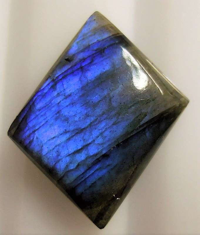 Labradorite Diamond Cabochon 21.57ct