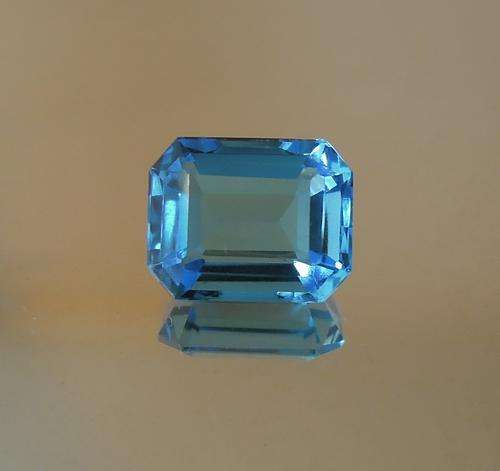 Striking Powder Blue Emerald Cut Topaz, 4.00 ct., VVS