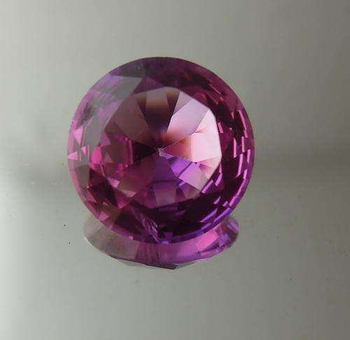 Pink Sapphire, 6.70 ct, (VVS) (Lab Grown)