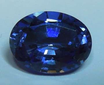 Natural Ceylon Blue Sapphire, 1 ct. (I1)