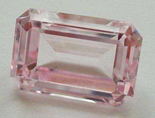 Pink Sapphire , 5.59 ct. (VVS) (Lab Grown)