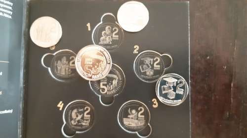 2019 25 Years of democracy circulation coin set card and 4 coins