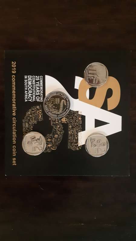 2019 25 Years of democracy circulation coin set card and 4 coins