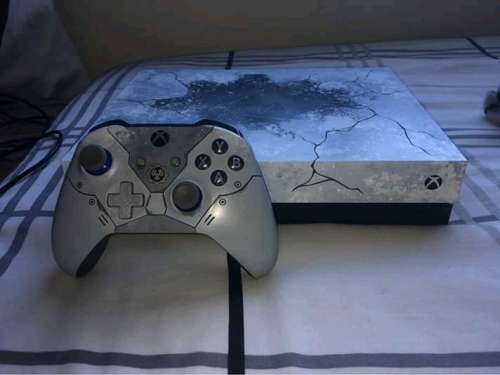 XBOX ONE X Console
