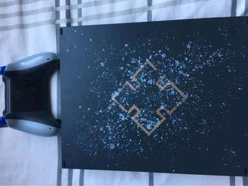 XBOX ONE X Console