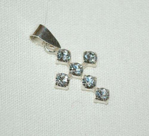 *** STERLING SILVER SWAROVSKI CRYSTAL CROSS PENDANT