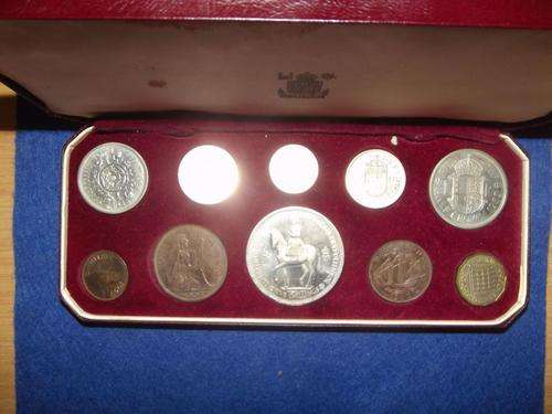 *** A British 1953 Proof Set ***Crowned 2nd June 1953 *** At low start of R600.00 ***