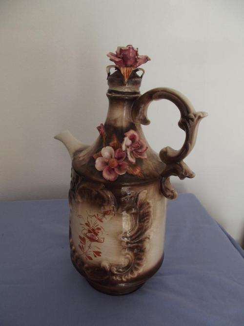 *** An Antique Italian Art Floral Coffe Pot - Large ***