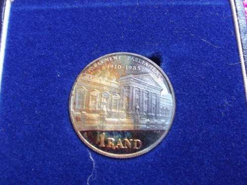 A 1985 Proof Silver Silver One Rand - Parliament
