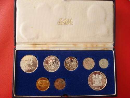 A 1987 S.A Mint Short Proof Set