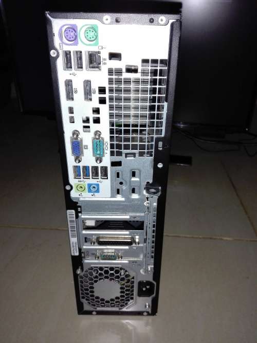hp elitedesk 800g1  I3-4430 3,50ghz, 1TB HDD, 4Gb Memory Desktop