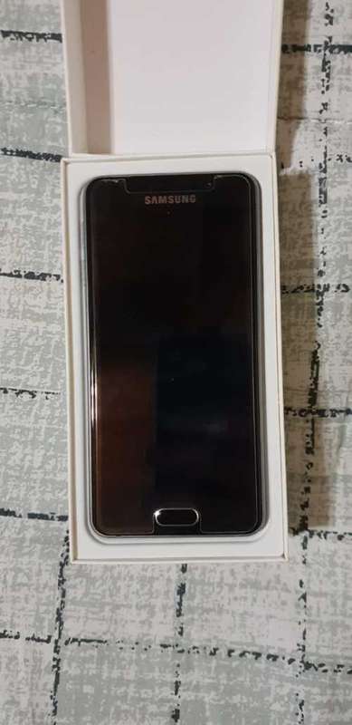 Samsung Galaxy A3 2016