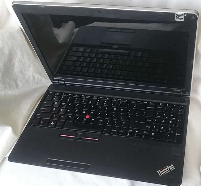 LENOVO THINKPAD EDGE E520 CORE i5, 15.6"  250GB HD, 4GB RAM, AMD GRAPHICS,  WIN7 PRO, DVD-RW, ETC