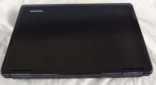 [BARGAIN] ACER eMACHINE, 15.6INCH, 150GB HD, 1.5GB RAM, WIN 10 PRO, WEBCAM, WIFI, ETC