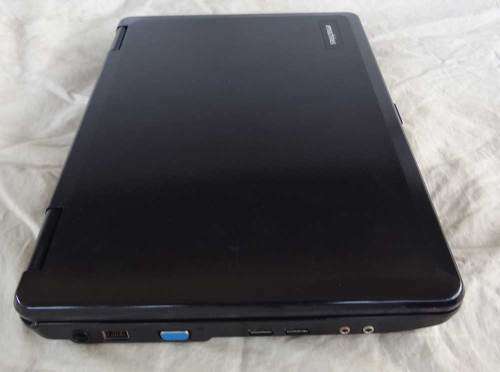 [BARGAIN] ACER eMACHINE, 15.6INCH, 150GB HD, 1.5GB RAM, WIN 10 PRO, WEBCAM, WIFI, ETC