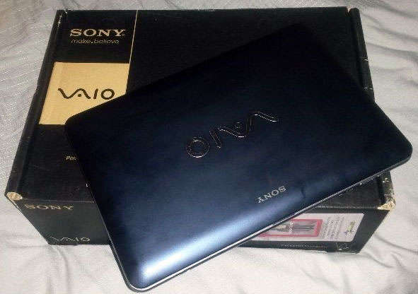 SONY VAIO ULTRA PORTABLE 10.1" NETBOOK, ATOM N450,1.66GHz, 2GB RAM, 320GB HD, WIN 7 ETC