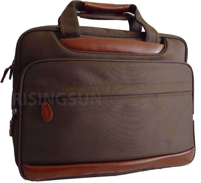 HIGH QUALITY LAPTOP BAG **SIZE UP TO 15.6INCH **(BRAND NEW)