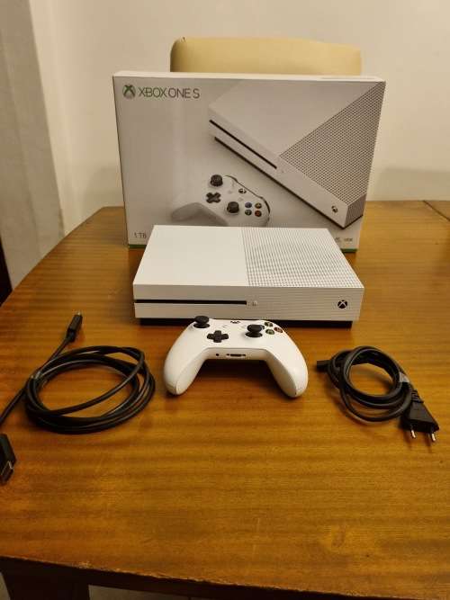 Xbox One S