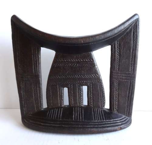 ETHIOPIAN HEADREST