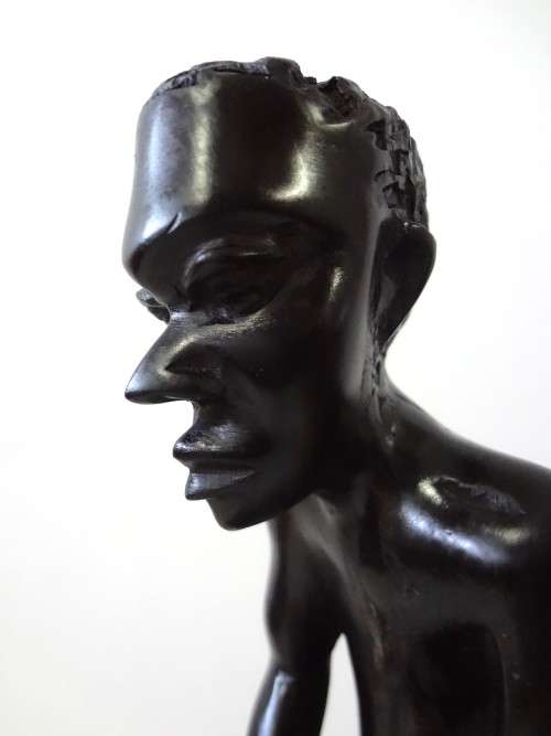 vusi - wood sculpture