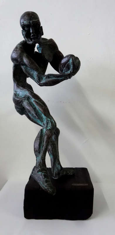 kurt lossgott rugby player sculpture